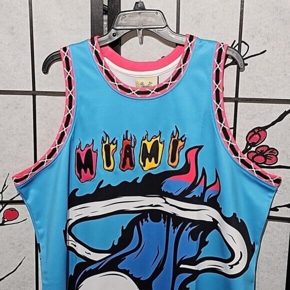 Miami Heat Brand X Jersey Dwyane Wade LeBron James Size Medium New - Picture 3 of 9